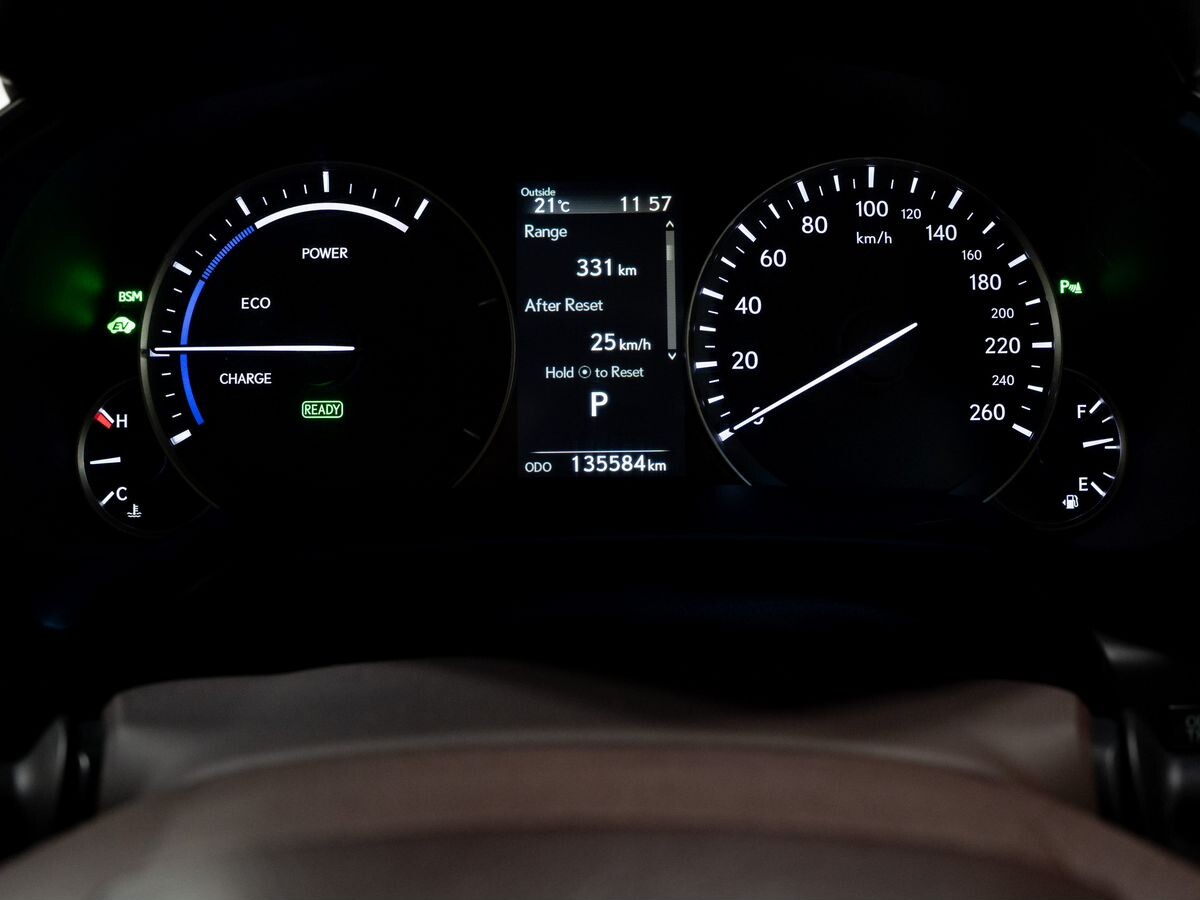 Lexus RX450h 2018 - фото автомобиля