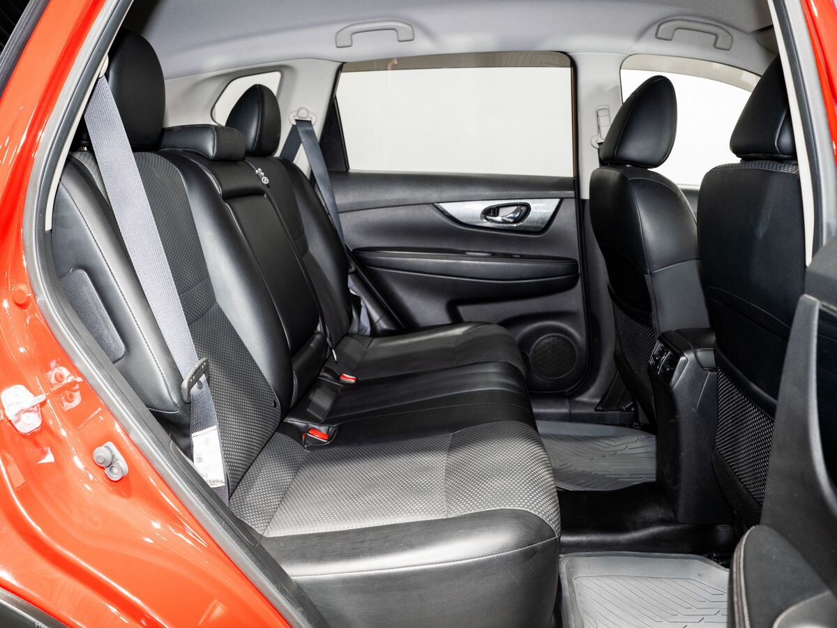Nissan X-Trail 2016 - фото автомобиля