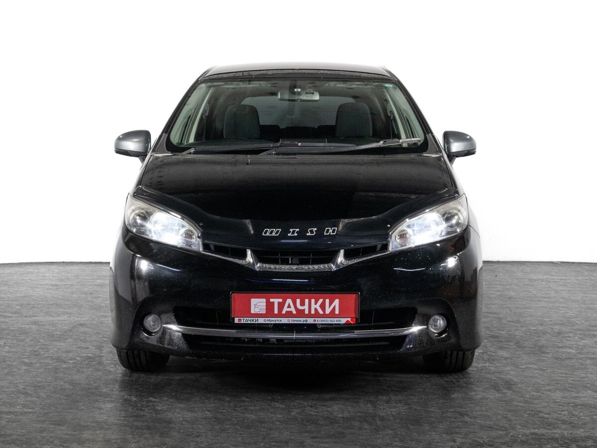 Toyota Wish 2010 - фото автомобиля