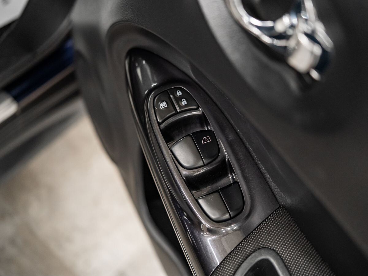 Nissan Juke 2014 - фото автомобиля