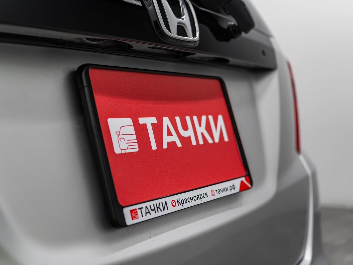 Honda Fit 2010 - фото автомобиля