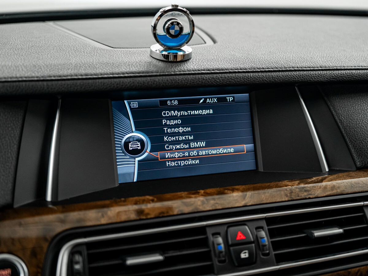 BMW 7-Series 2012 - фото автомобиля