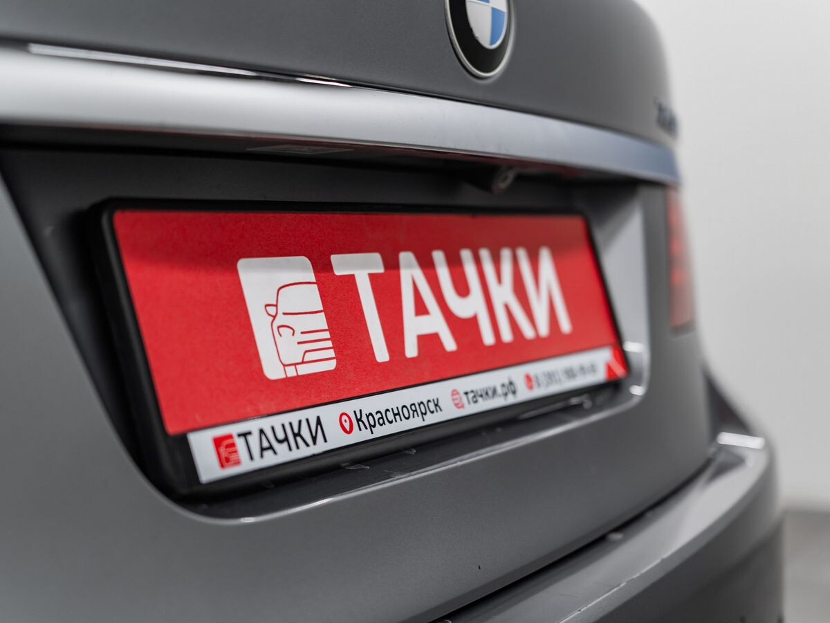 BMW 7-Series 2012 - фото автомобиля