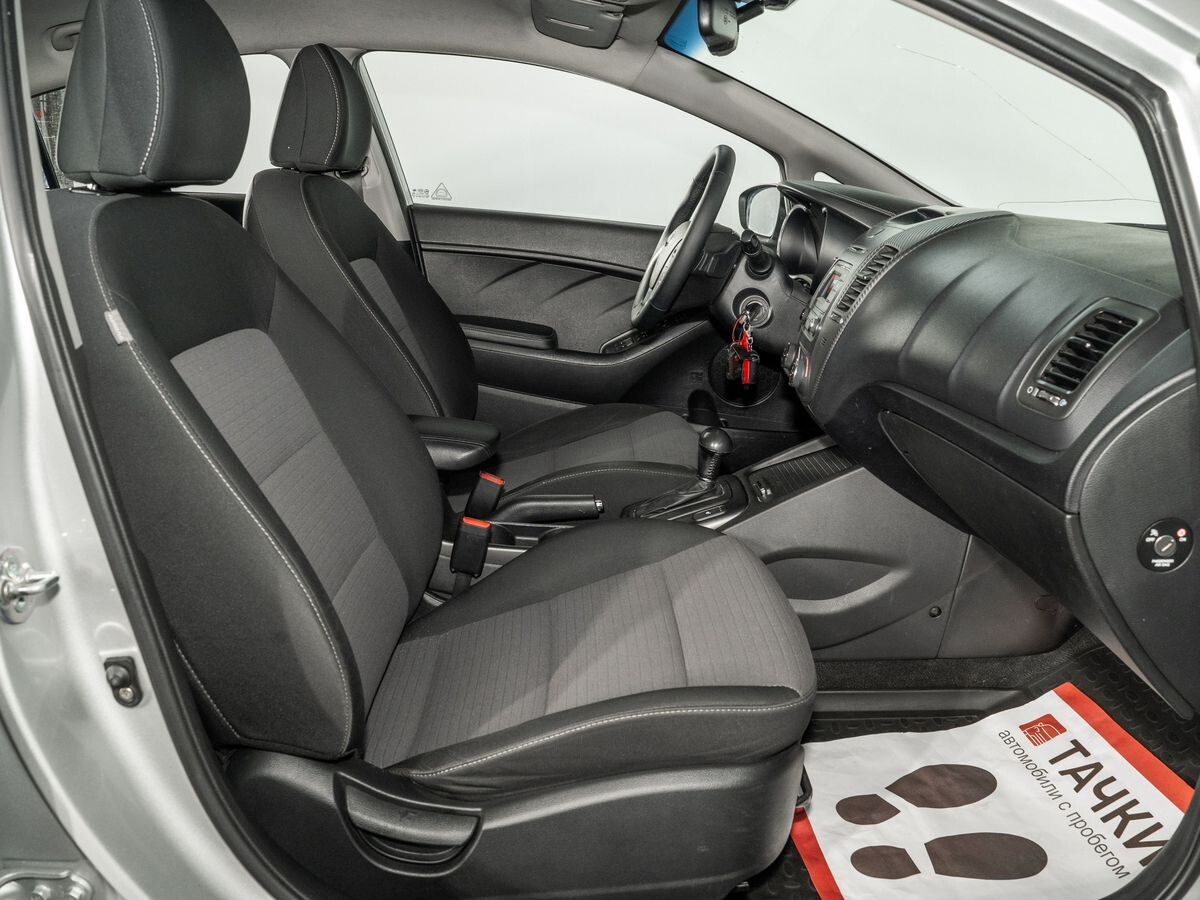 Kia Cerato 2013 - фото автомобиля