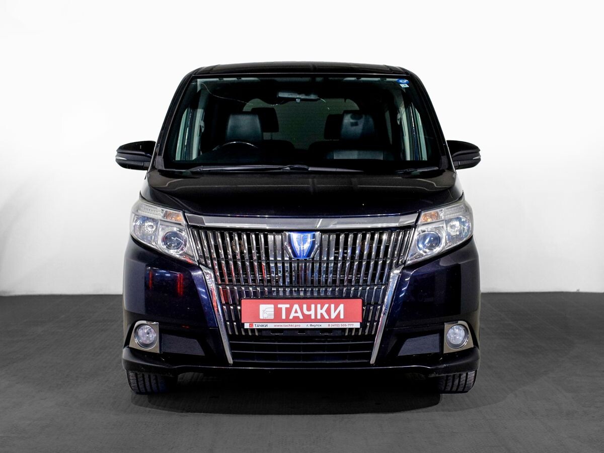 Toyota Esquire 2015 - фото автомобиля