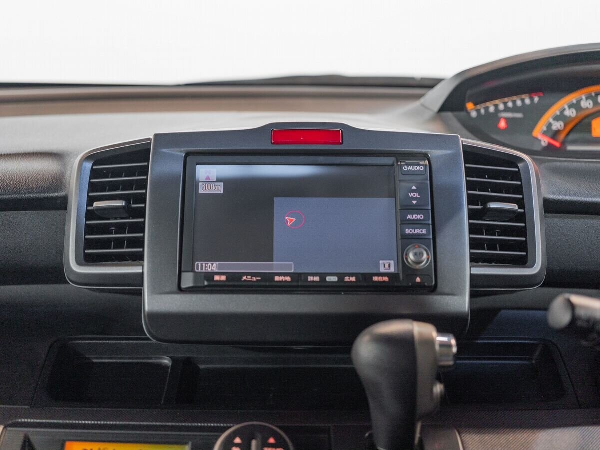 Honda Freed 2010 - фото автомобиля