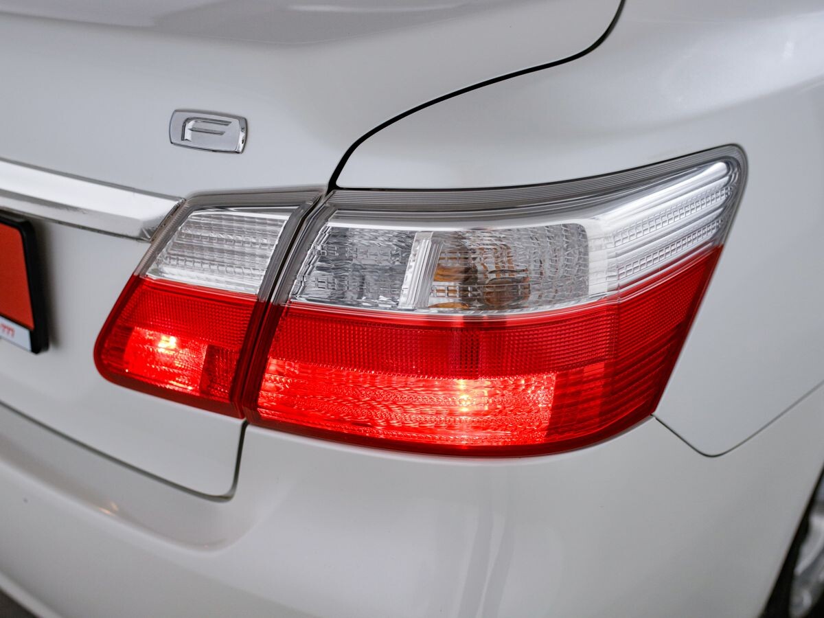 Toyota Premio 2009 - фото автомобиля