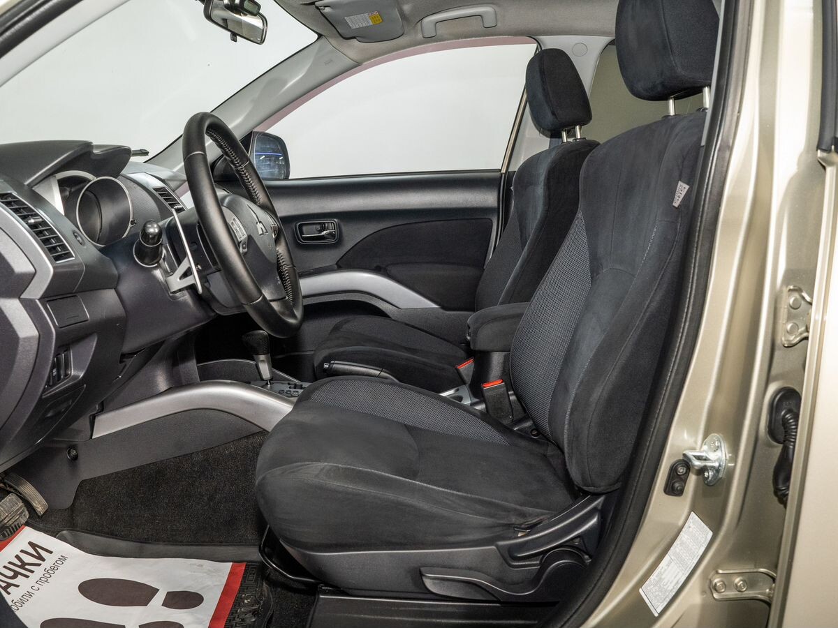 Mitsubishi Outlander 2008 - фото автомобиля