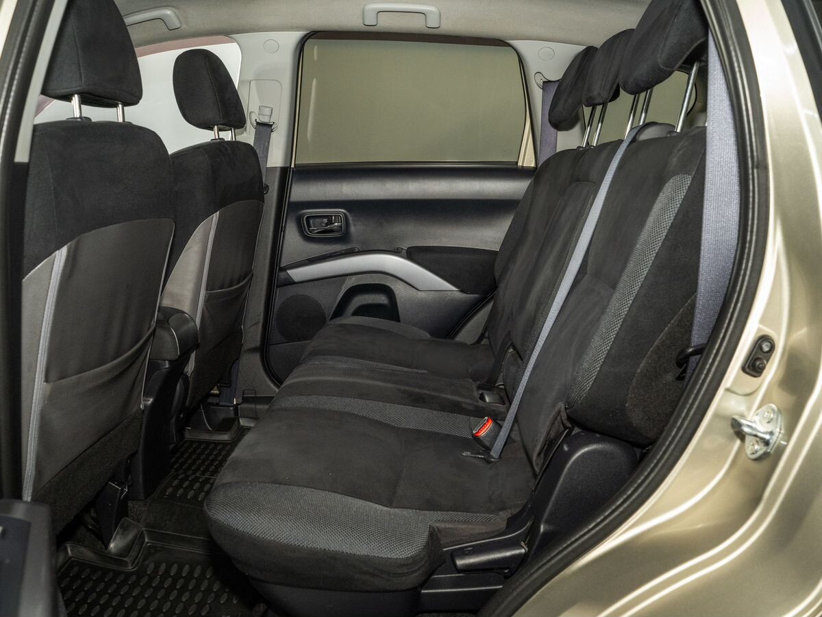 Mitsubishi Outlander 2008 - фото автомобиля
