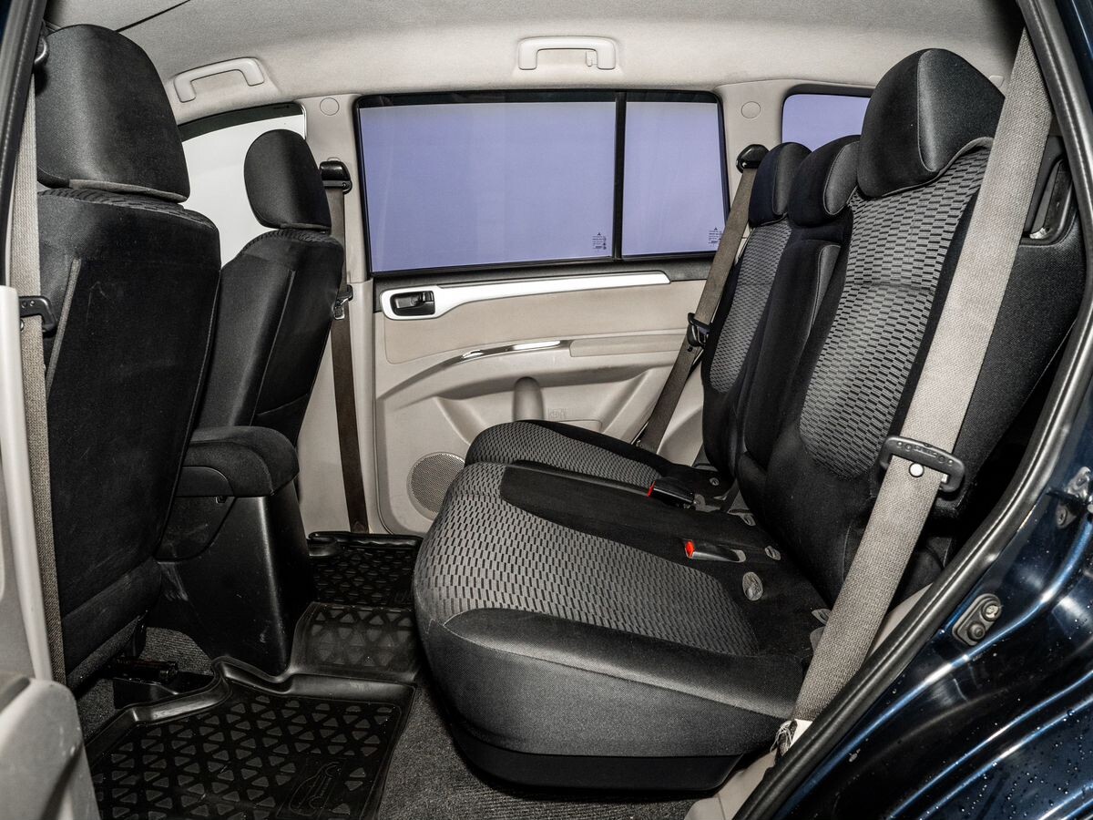 Mitsubishi Pajero Sport 2012 - фото автомобиля