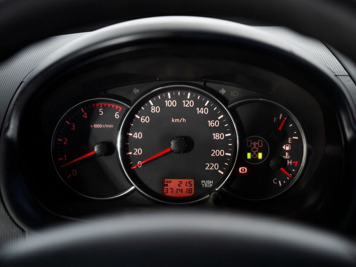 Mitsubishi Pajero Sport 2012 - фото автомобиля