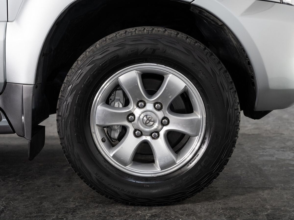 Toyota Land Cruiser Prado 2007 - фото автомобиля