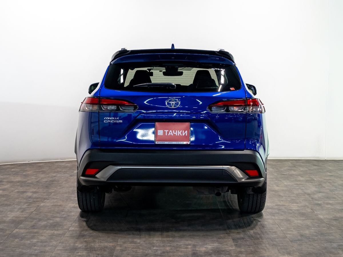 Toyota Corolla Cross 2022 - фото автомобиля