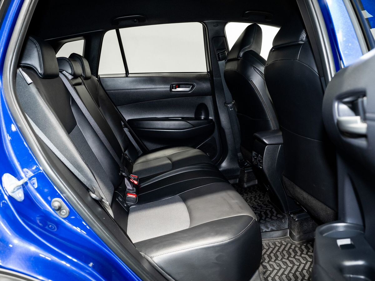 Toyota Corolla Cross 2022 - фото автомобиля
