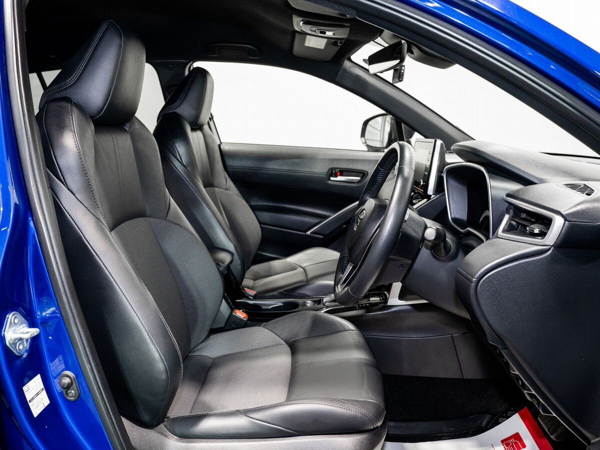 Toyota Corolla Cross 2022 - фото автомобиля