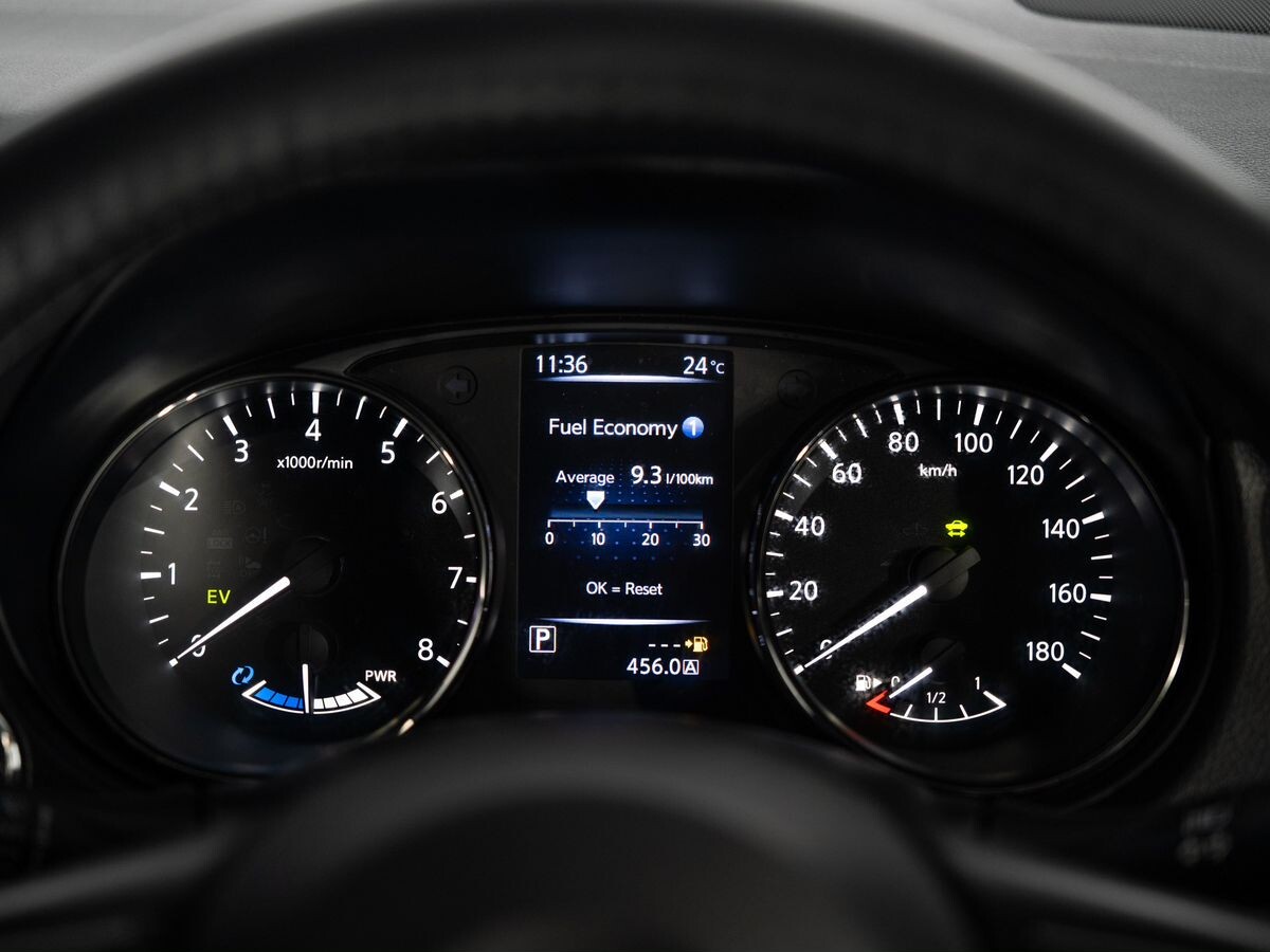 Nissan X-Trail 2017 - фото автомобиля