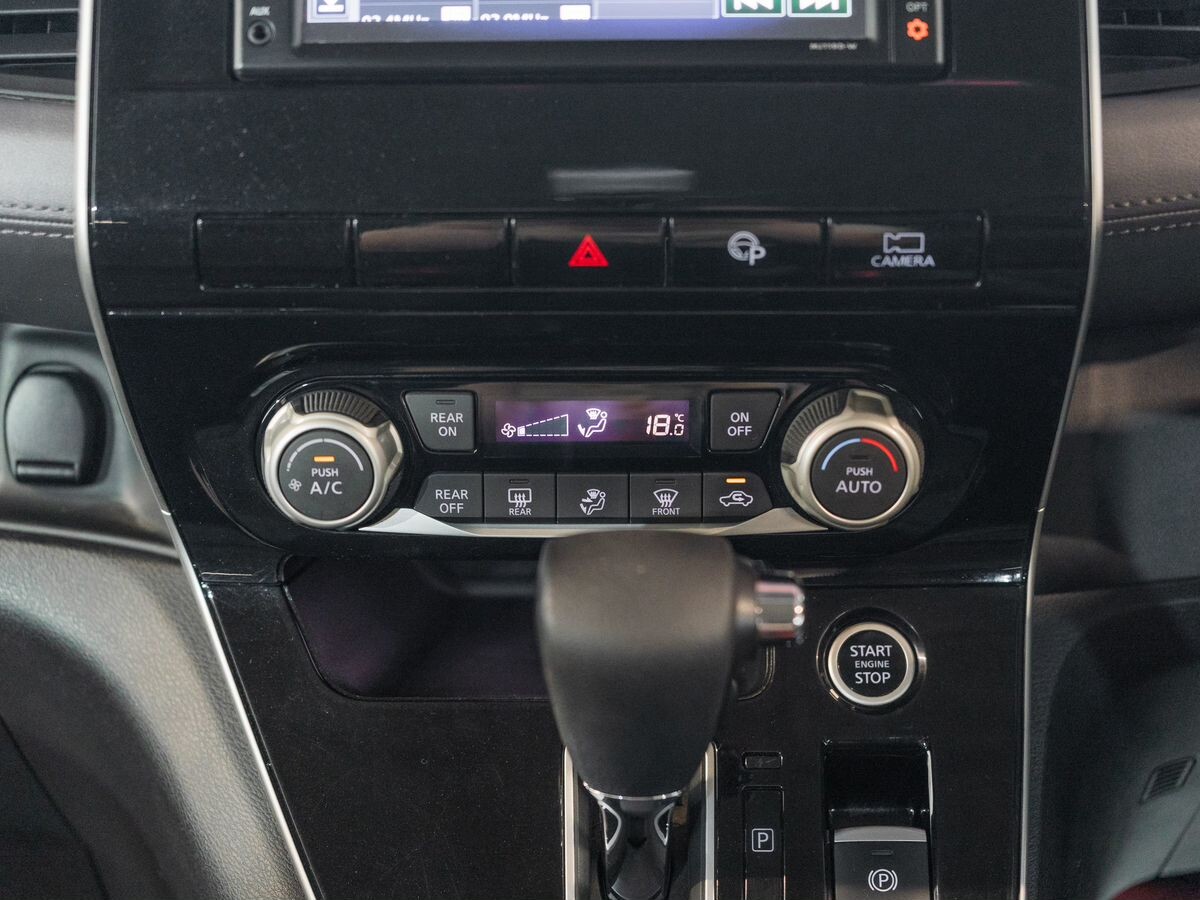 Nissan Serena 2020 - фото автомобиля
