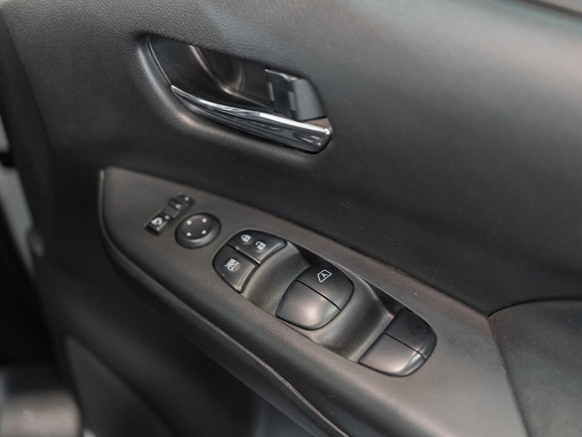 Nissan Serena 2020 - фото автомобиля