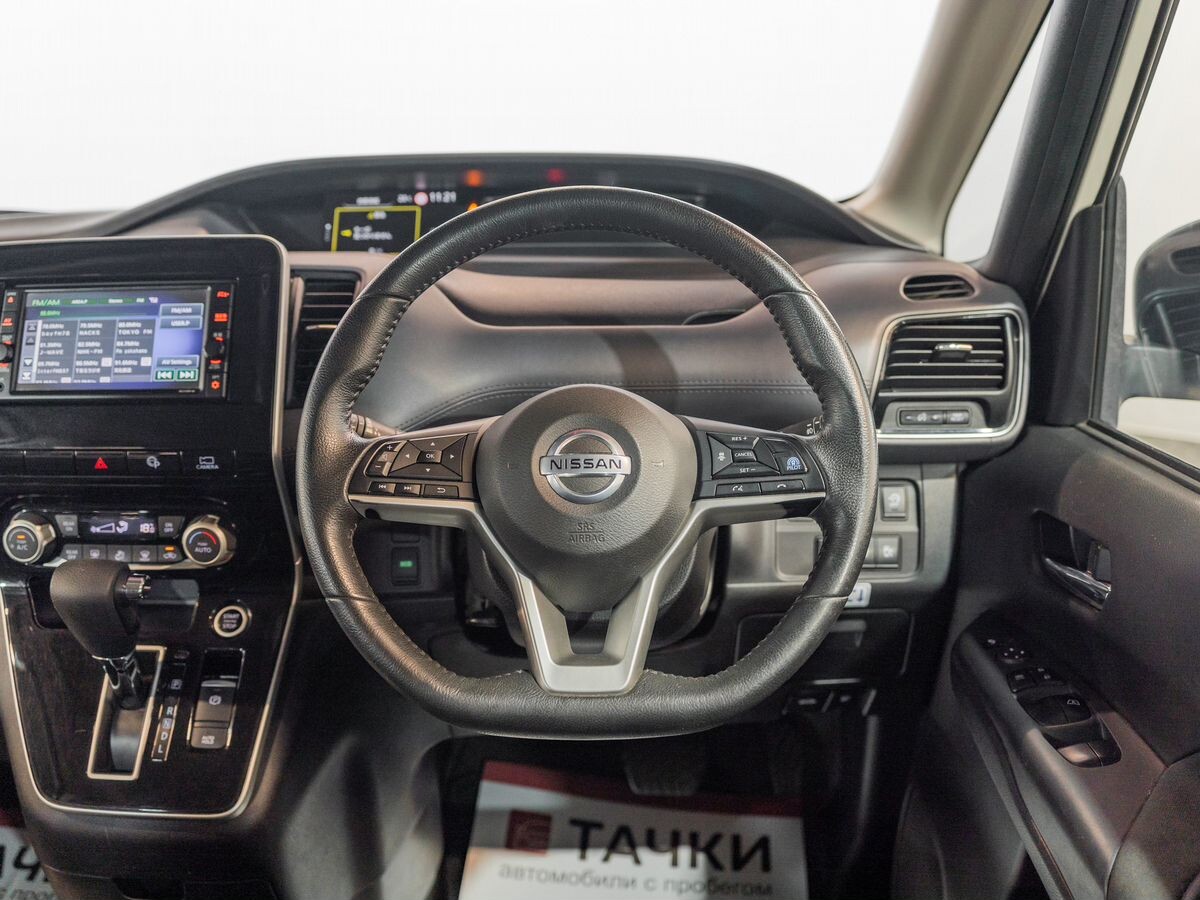Nissan Serena 2020 - фото автомобиля