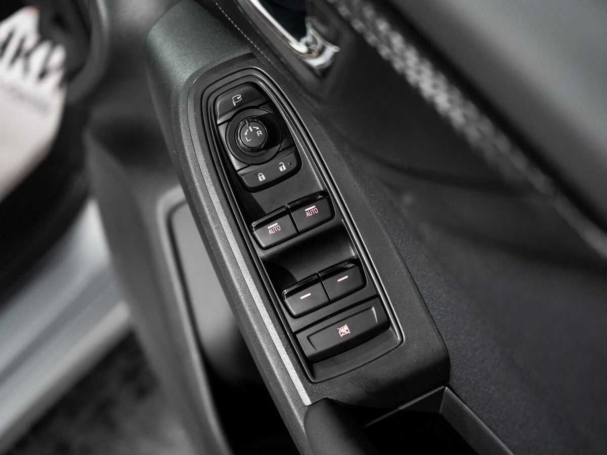 Subaru Impreza 2021 - фото автомобиля