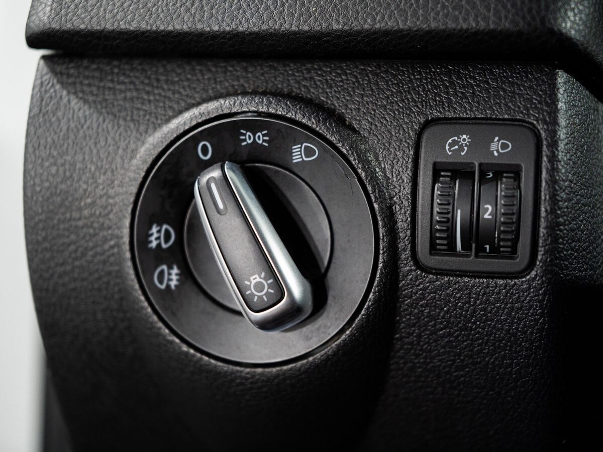 Volkswagen Tiguan 2014 - фото автомобиля