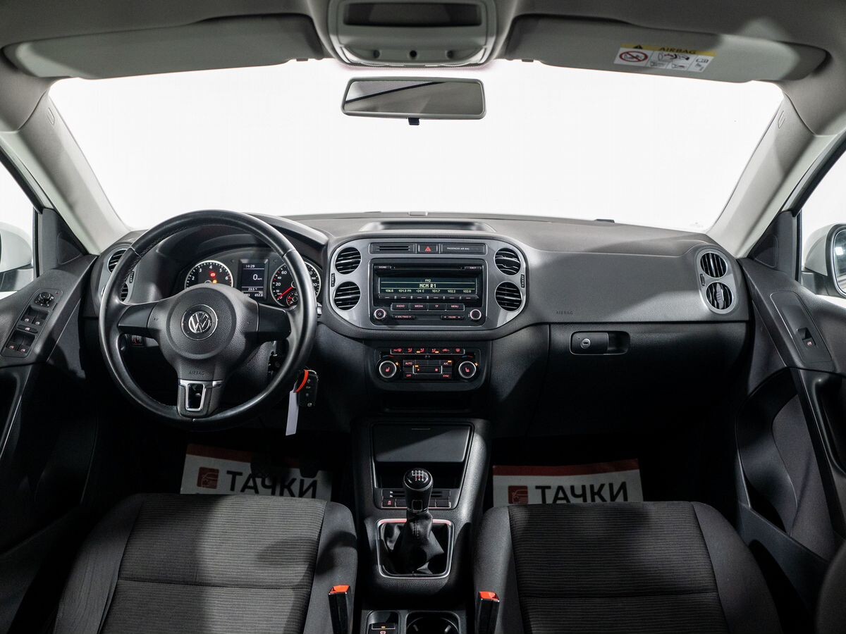 Volkswagen Tiguan 2014 - фото автомобиля