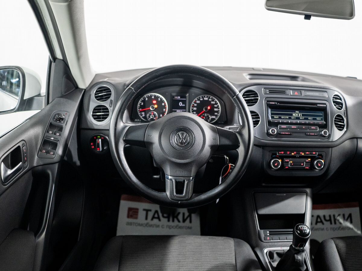 Volkswagen Tiguan 2014 - фото автомобиля