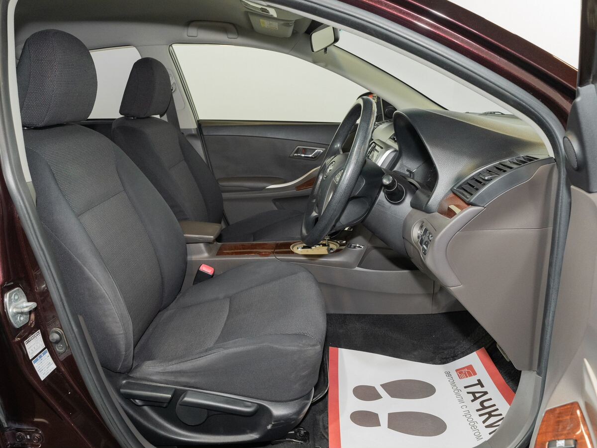 Toyota Allion 2013 - фото автомобиля