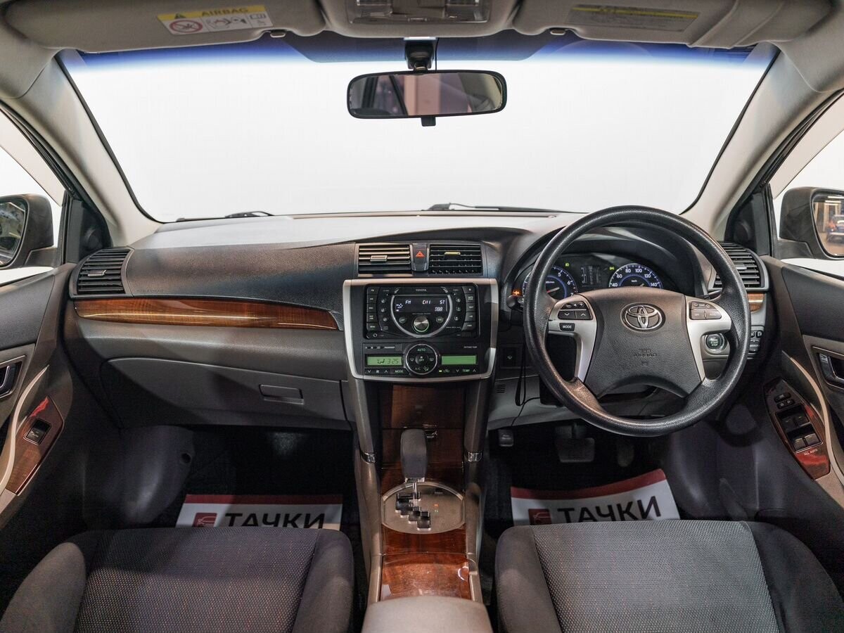 Toyota Allion 2013 - фото автомобиля