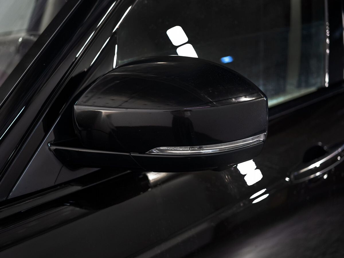 Land Rover Range Rover 2015 - фото автомобиля