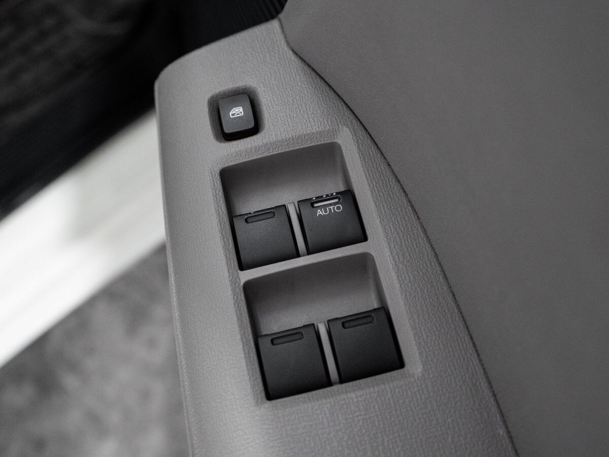 Honda Freed 2010 - фото автомобиля