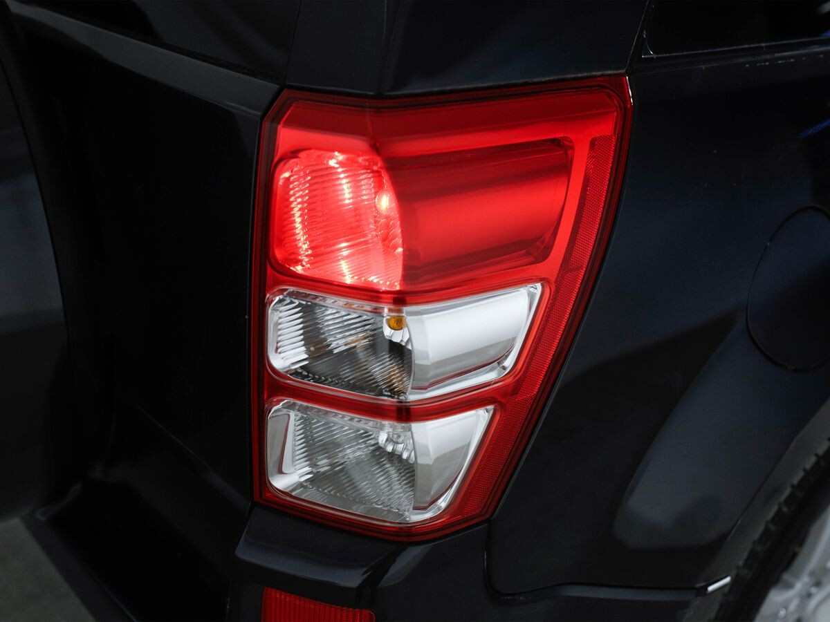 Suzuki Escudo 2007 - фото автомобиля