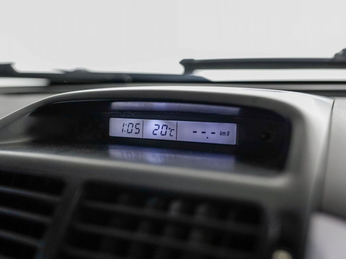Suzuki Escudo 2007 - фото автомобиля