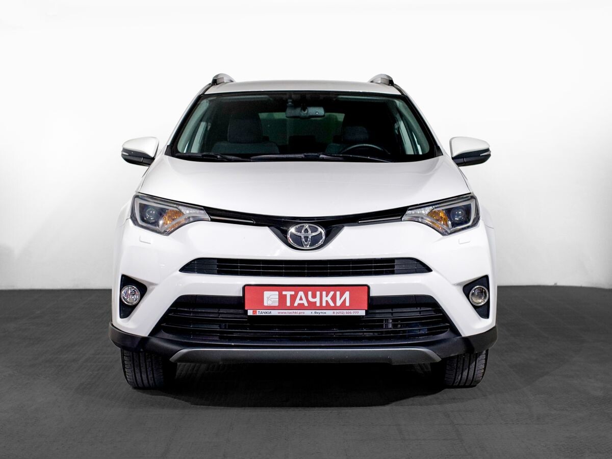Toyota RAV4 2017 - фото автомобиля