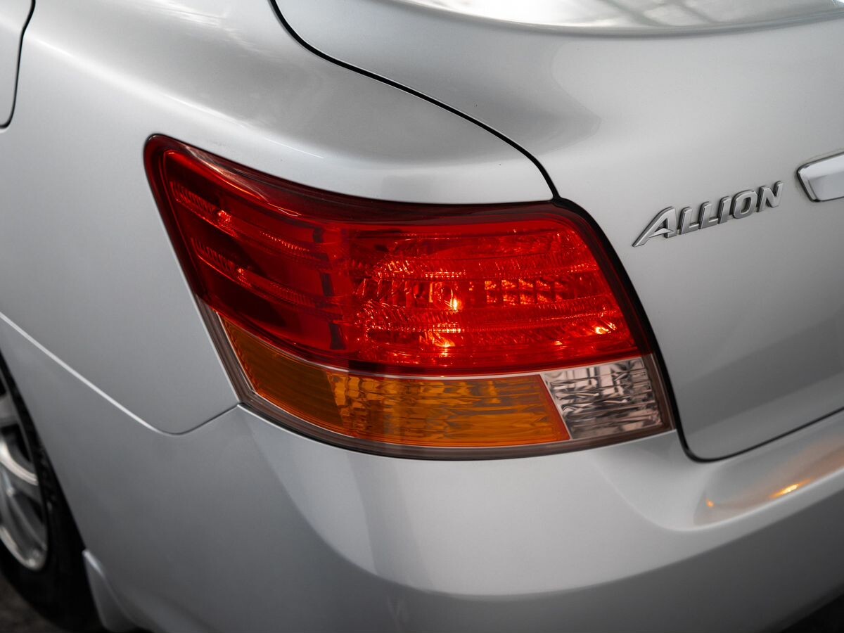 Toyota Allion 2010 - фото автомобиля