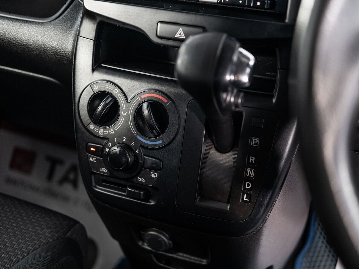 Suzuki Solio 2019 - фото автомобиля