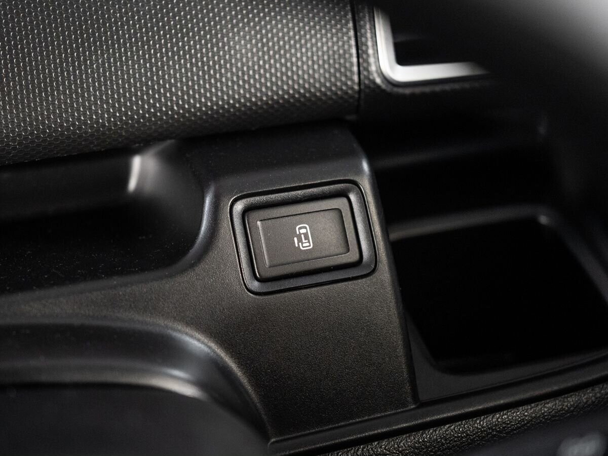 Suzuki Solio 2019 - фото автомобиля
