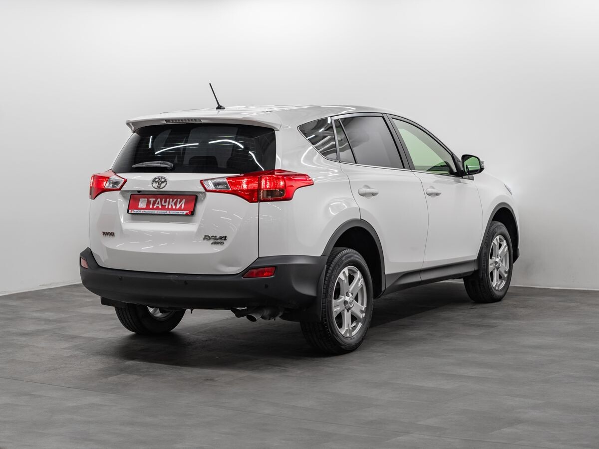 Toyota RAV4 2013 - фото автомобиля