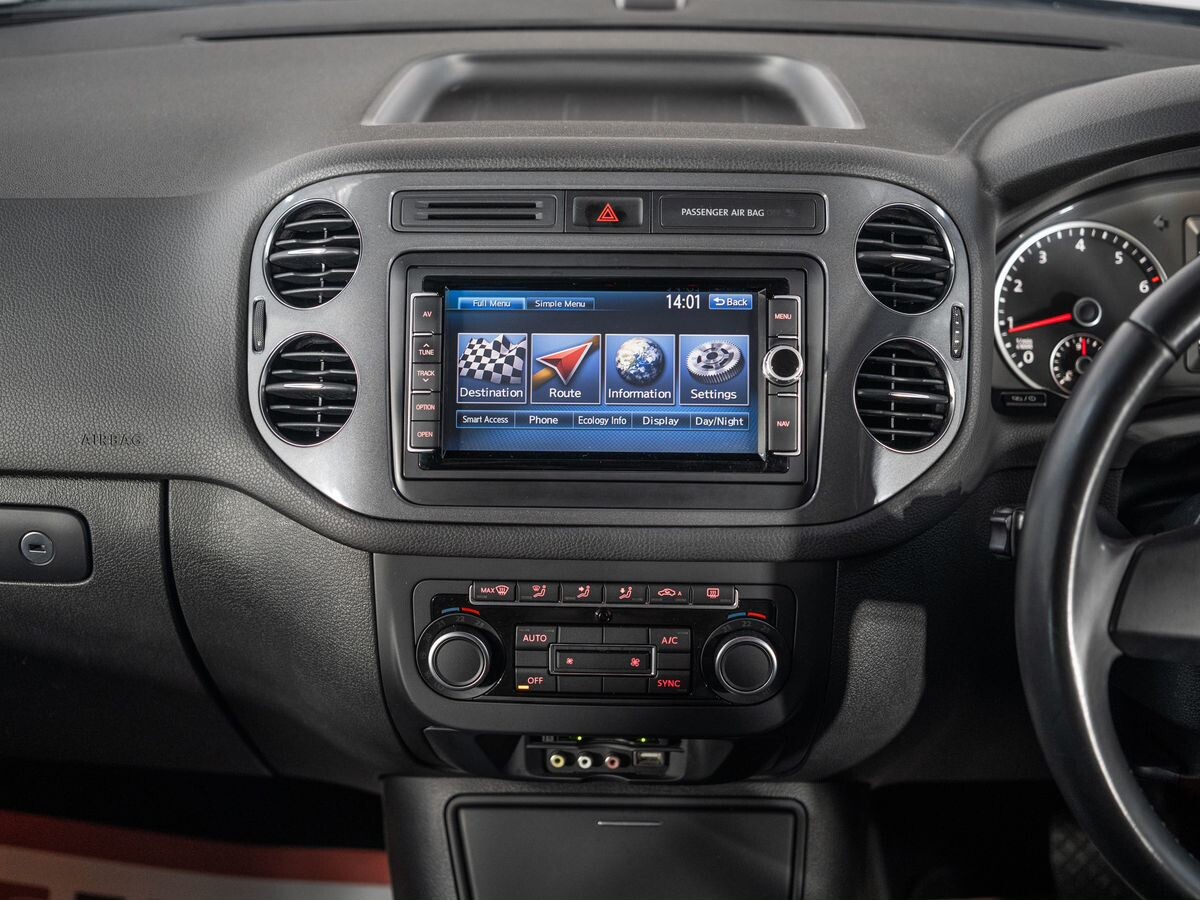 Volkswagen Tiguan 2013 - фото автомобиля