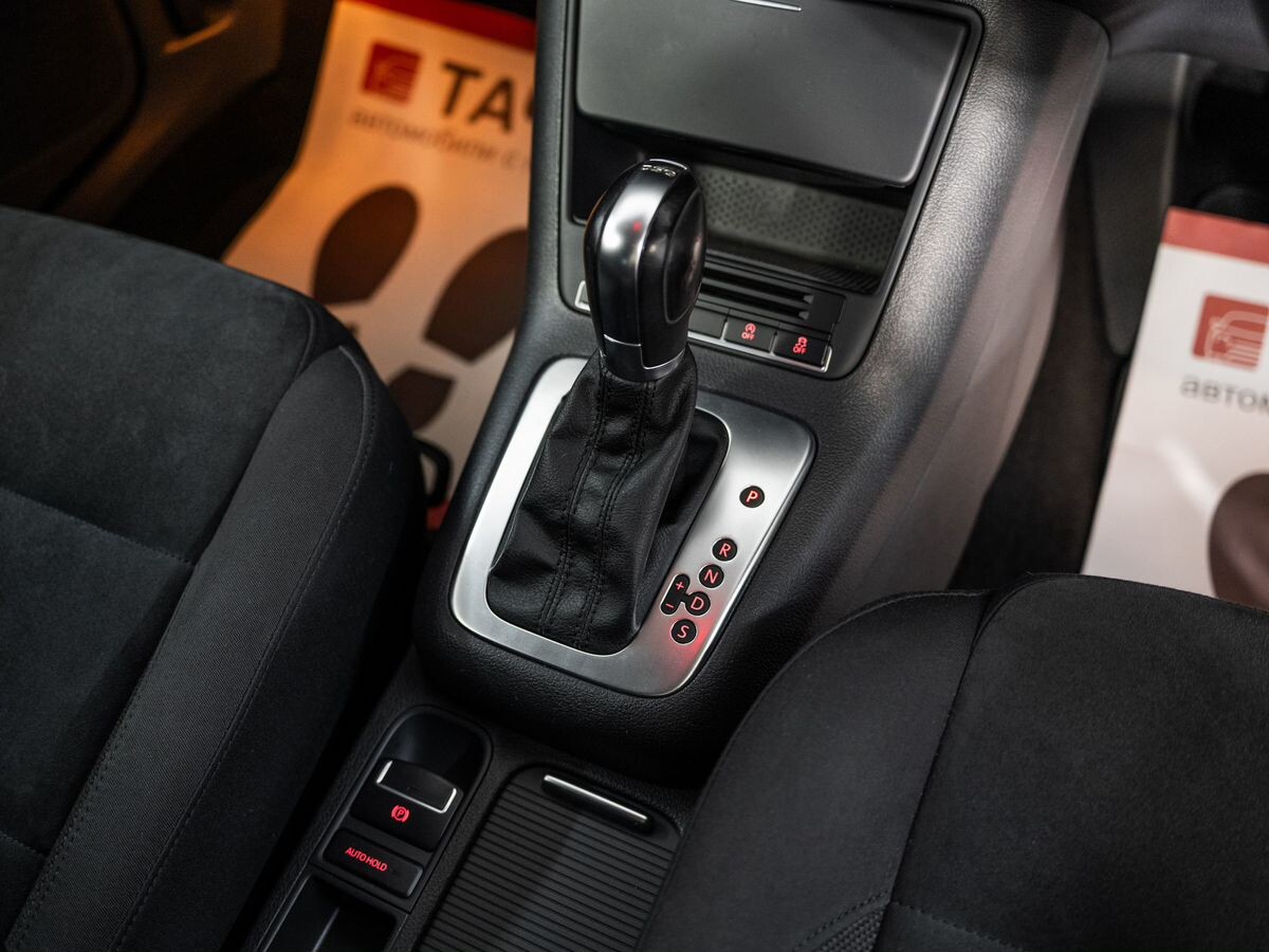 Volkswagen Tiguan 2013 - фото автомобиля