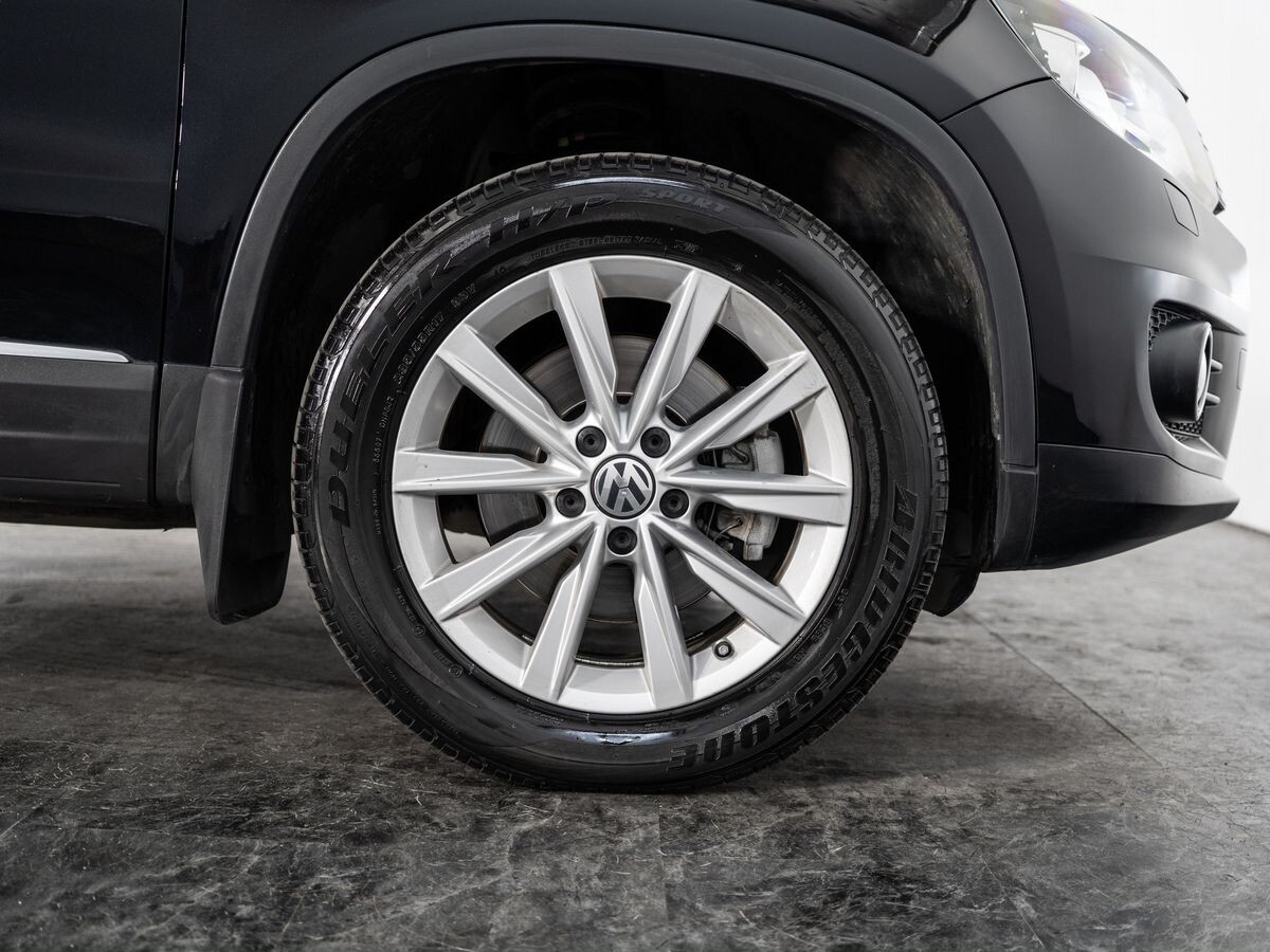 Volkswagen Tiguan 2013 - фото автомобиля