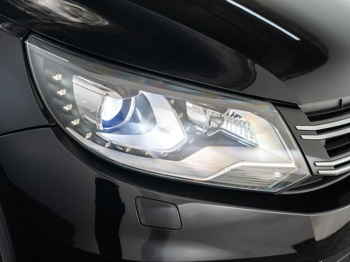 Volkswagen Tiguan 2013 - фото автомобиля