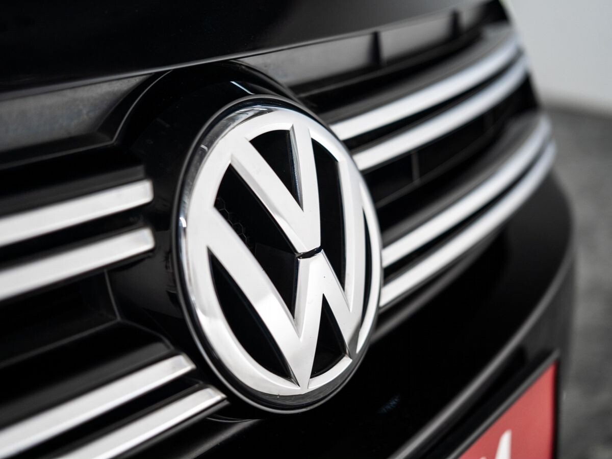 Volkswagen Tiguan 2013 - фото автомобиля