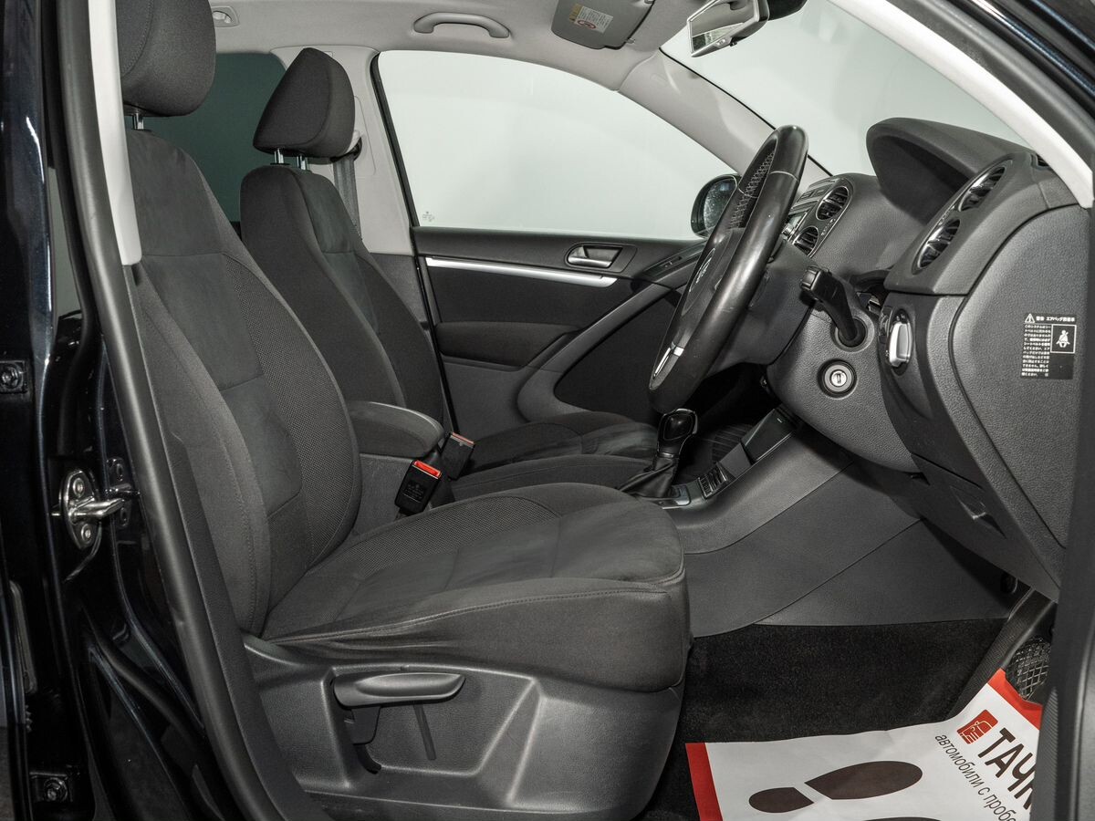 Volkswagen Tiguan 2013 - фото автомобиля
