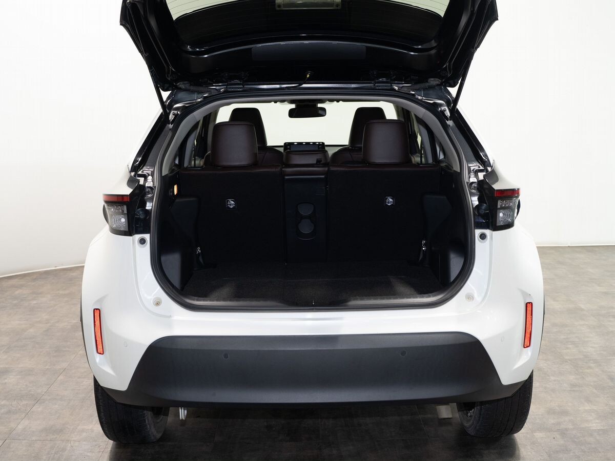 Toyota Yaris Cross 2020 - фото автомобиля
