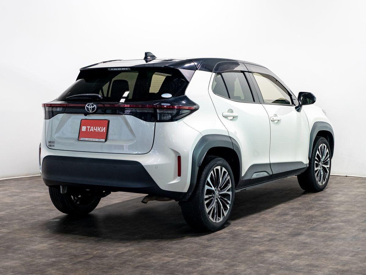Toyota Yaris Cross 2020 - фото автомобиля
