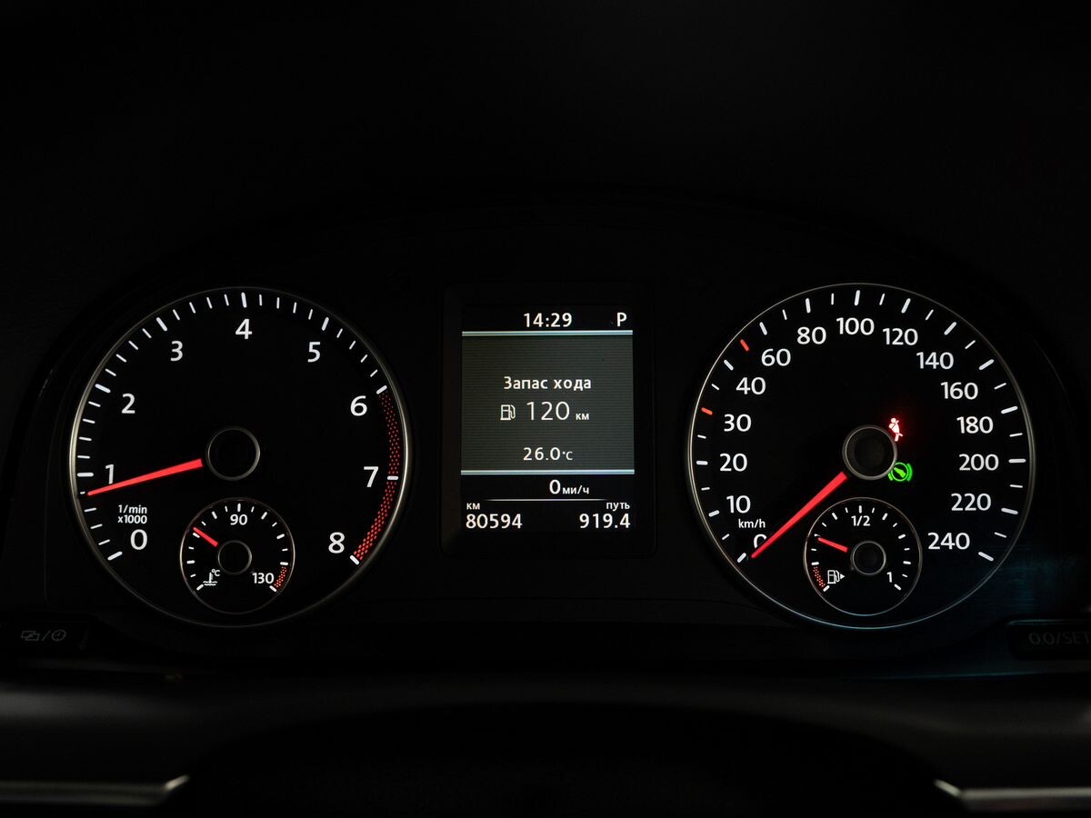 Volkswagen Touran 2014 - фото автомобиля