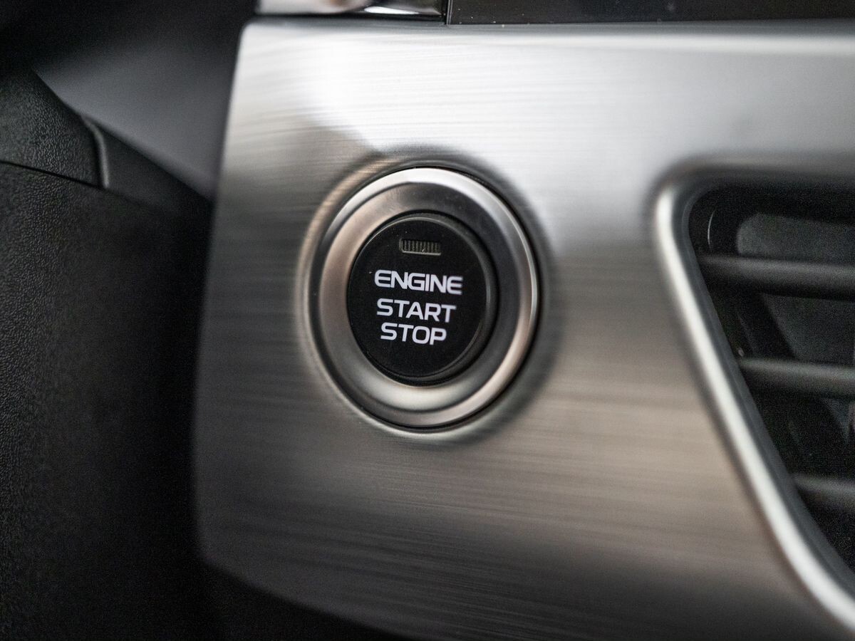 Geely Tugella 2020 - фото автомобиля