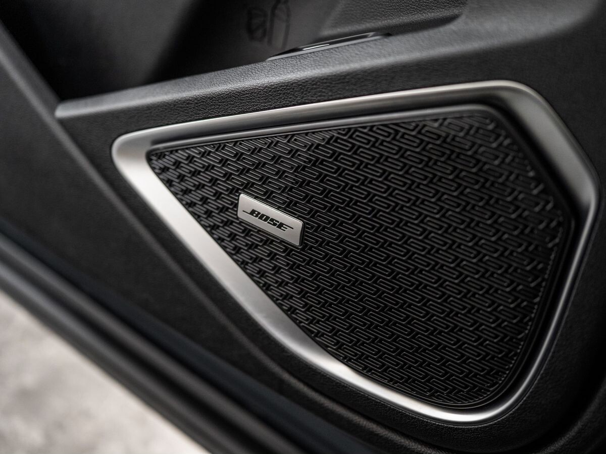 Geely Tugella 2020 - фото автомобиля