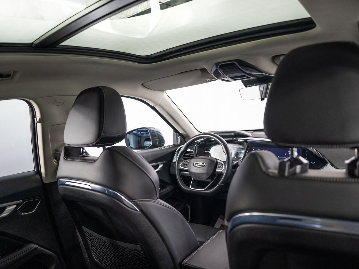 Geely Tugella 2020 - фото автомобиля
